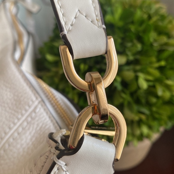 MICHAEL Michael Kors BEDFORD🤍WHITE🤍LEATHER MEDIUM CRESCENT SHOULDER BAG🌟NWT🌟 - Picture 11 of 17